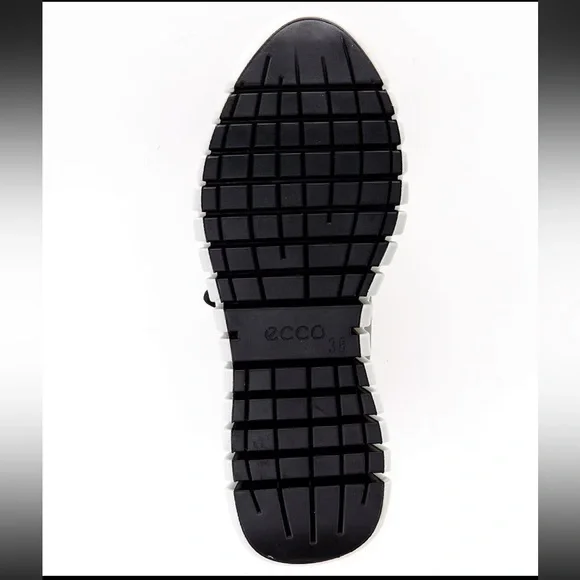 ECCO Gruuv Retro Leather Sneakers - Picture 9 of 10